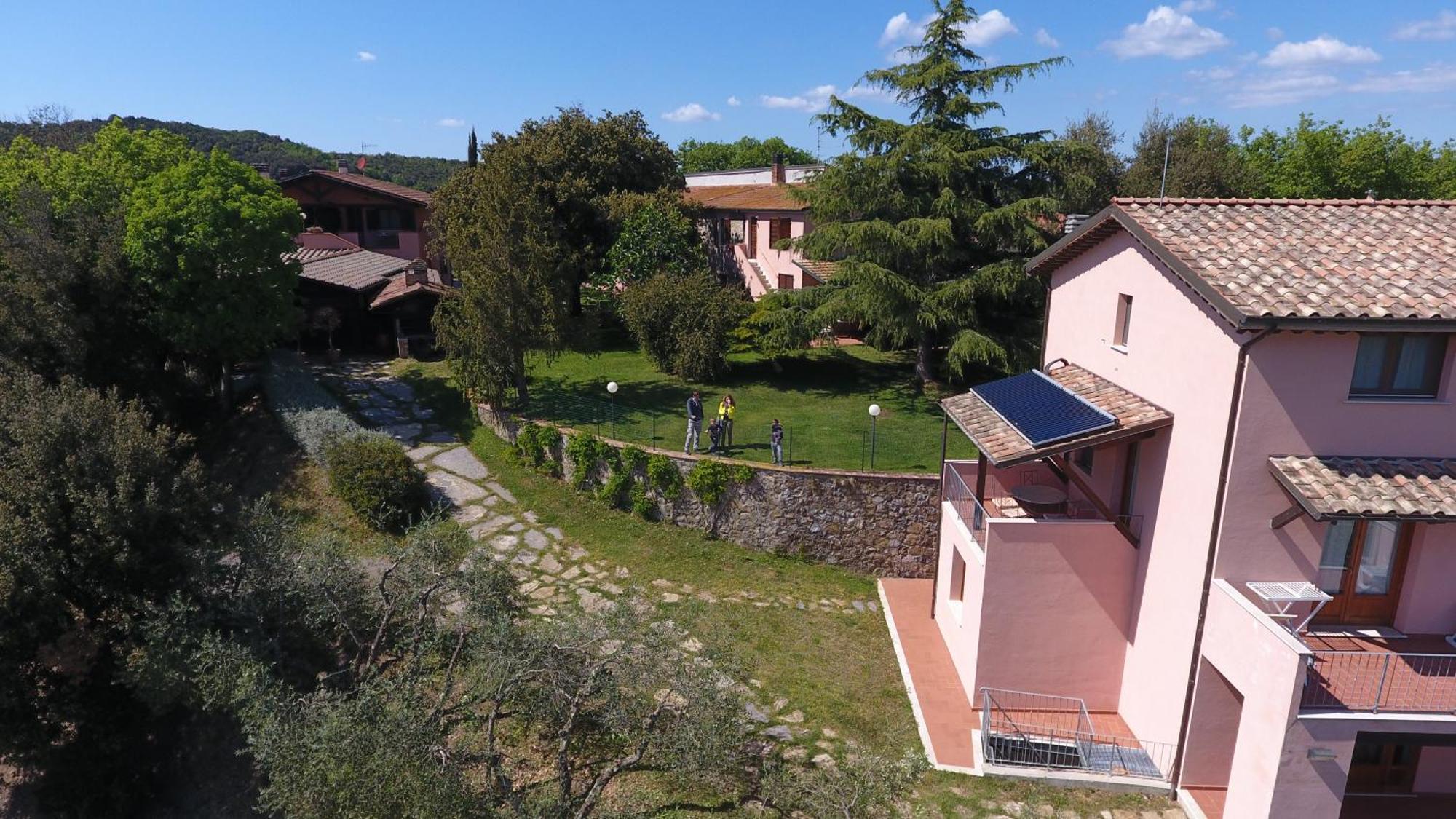 Agriturismo Poggio Corbello La Pesta Екстериор снимка