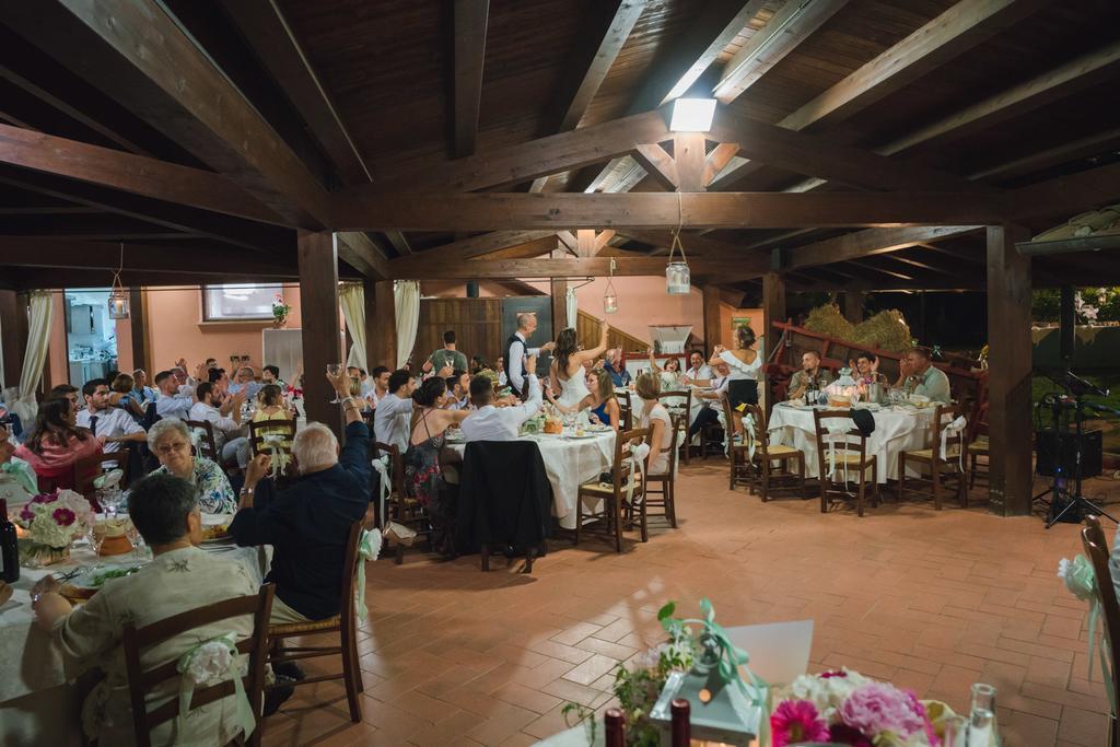 Agriturismo Poggio Corbello La Pesta Екстериор снимка