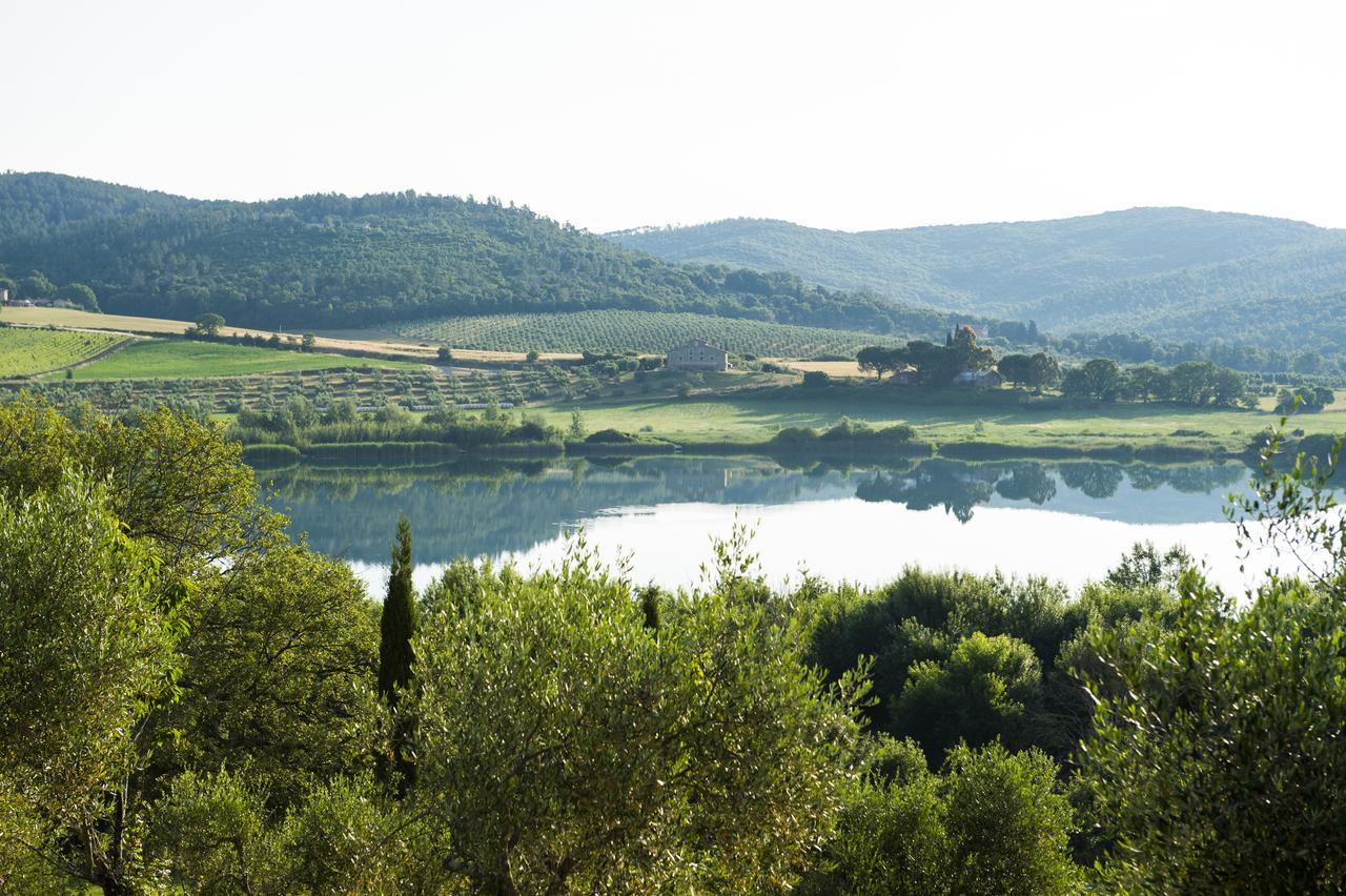 Agriturismo Poggio Corbello La Pesta Екстериор снимка