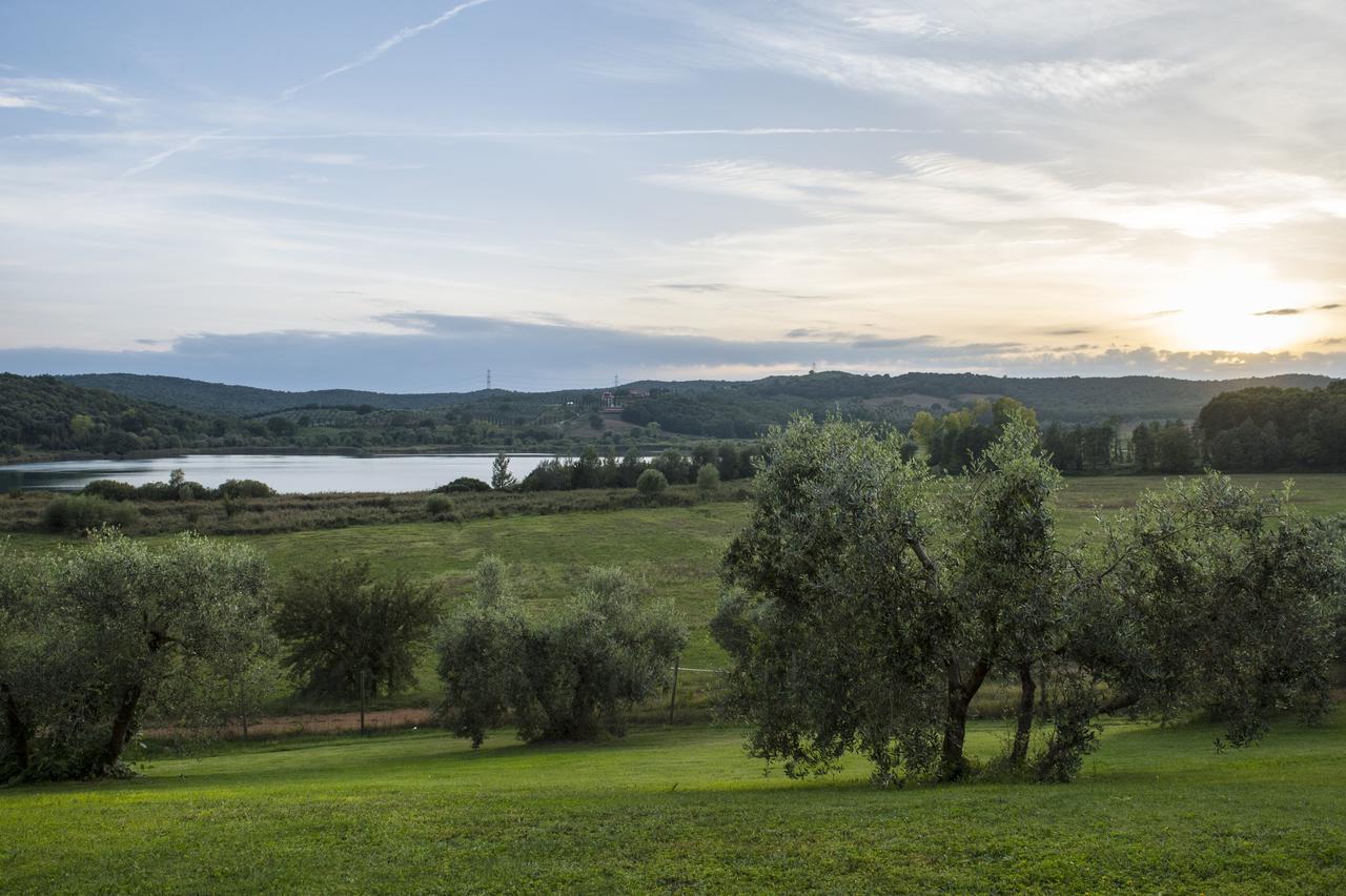Agriturismo Poggio Corbello La Pesta Екстериор снимка